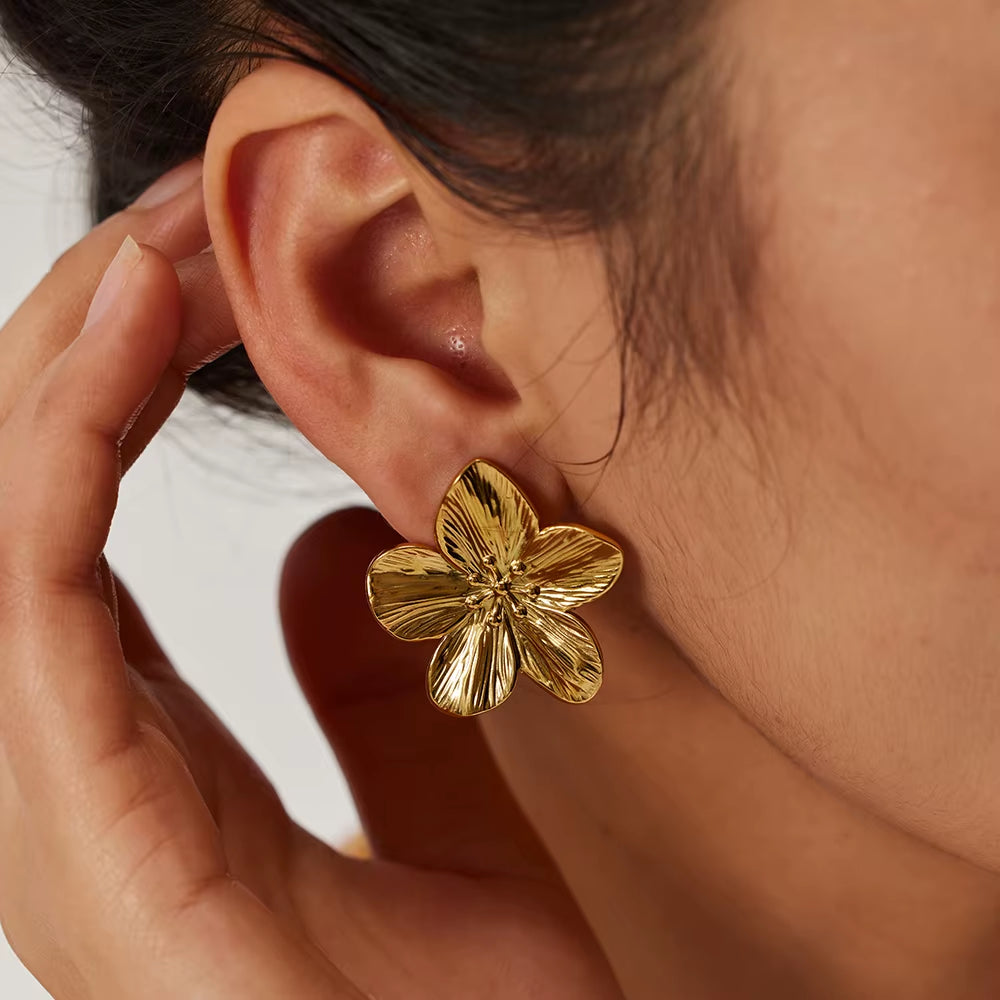 Uworld Flower Earrings 
